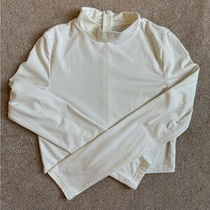 Long sleeve turtle neck